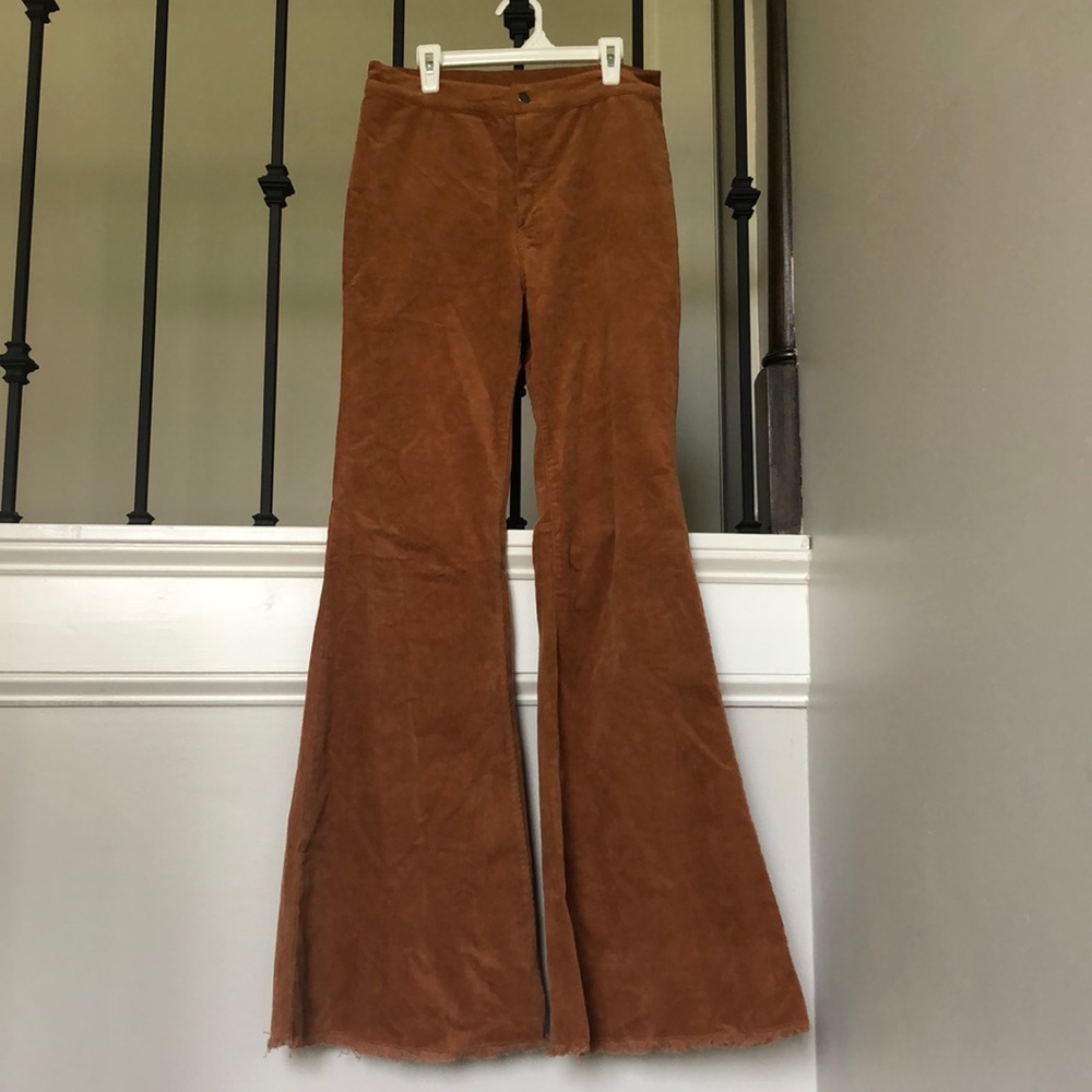 Burnt orange coloroid pants size M never worn